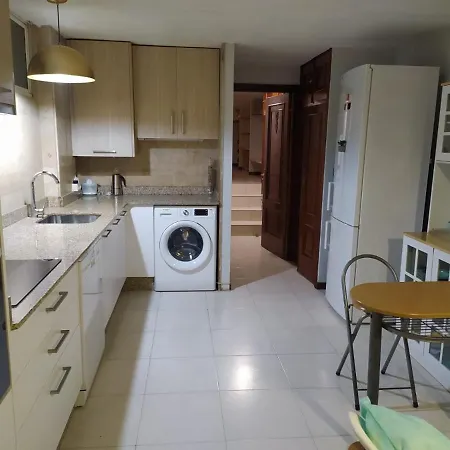 Apartamento Para 5 En Recien Reformado Y Amueblado *